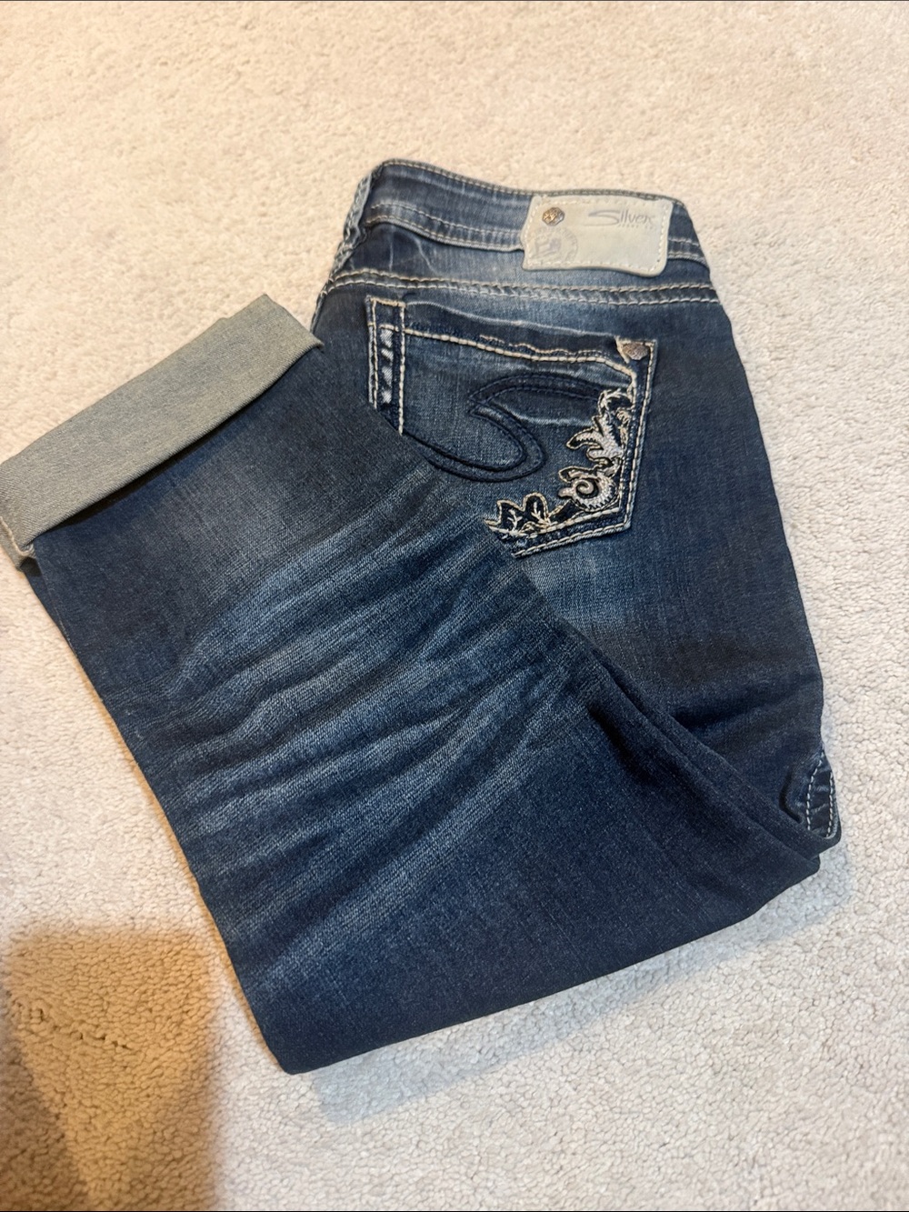 Silver Jeans Women's Dark Blue Skinny Jeans with Embroidered Back Pockets